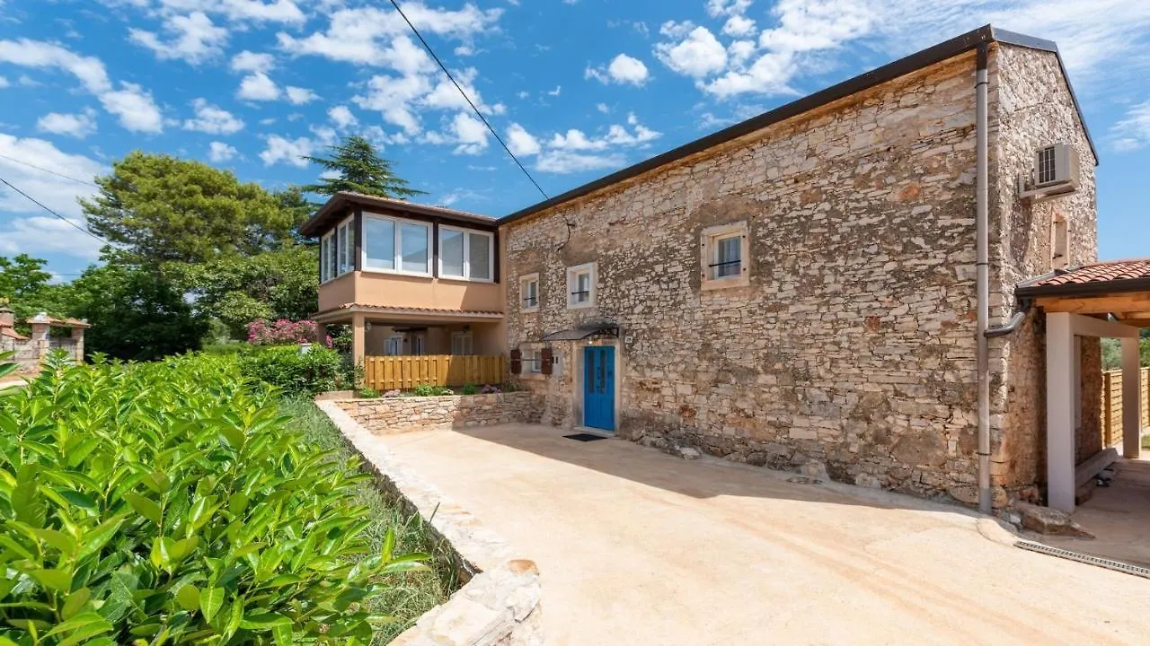 Holiday Home Lino Dajla