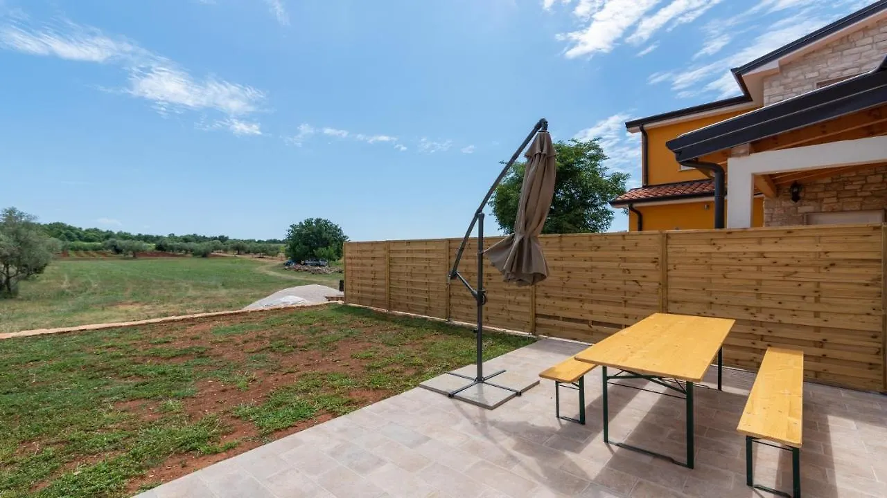 Holiday Home Lino Dajla Croacia