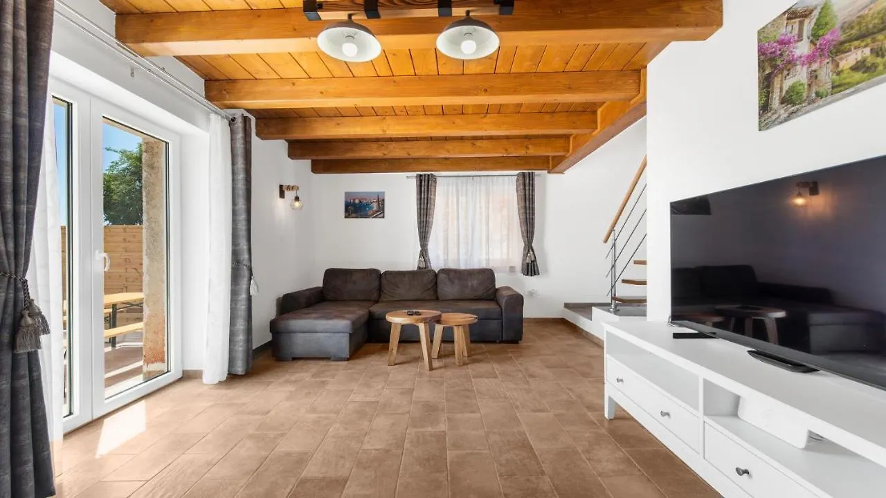 Holiday Home Lino Dajla